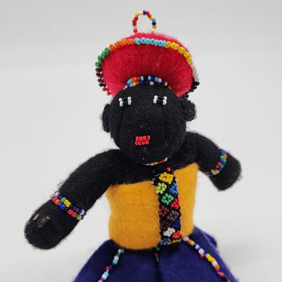 Hand Crafted African Felt Doll With Baby on Back Beaded 7.5" - Picture 2 of 9